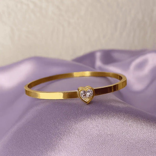 Heartstone Minimal Gold Kada Bracelet